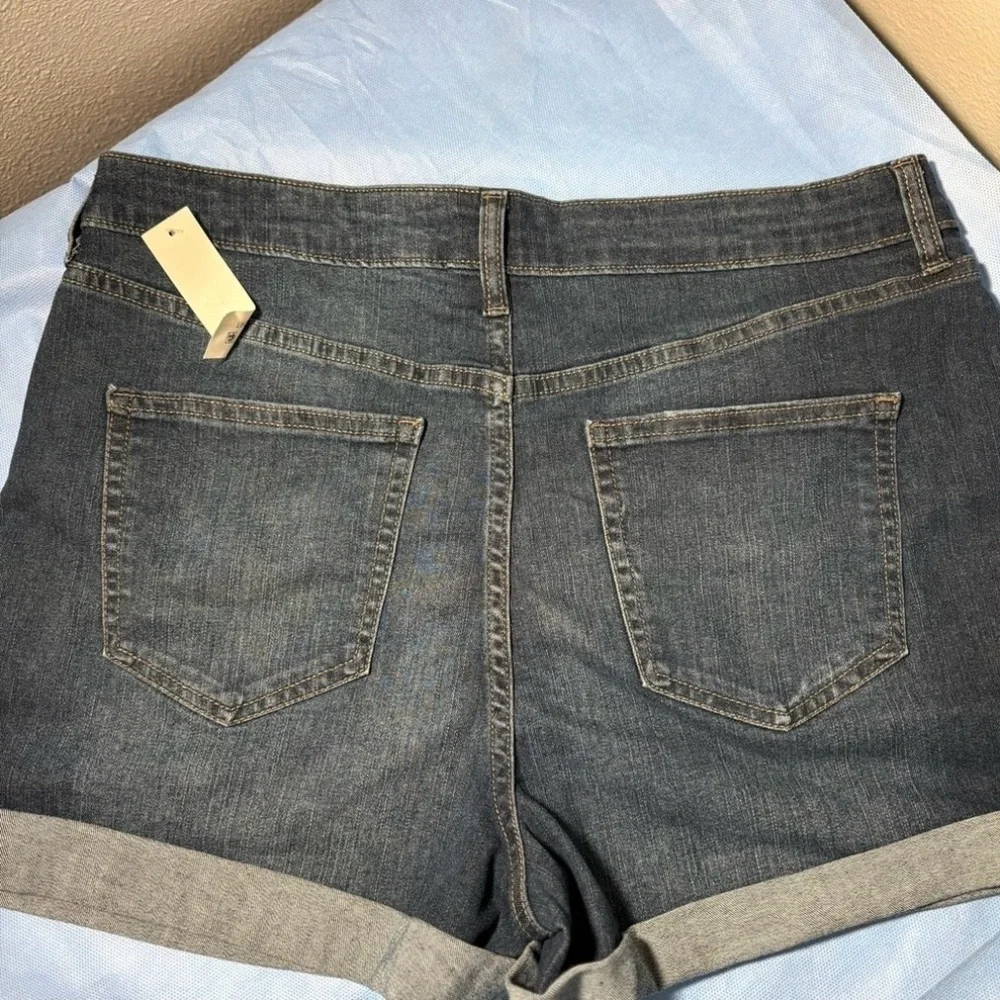 No Boundaries Dark and Light Blue Denim Shorts